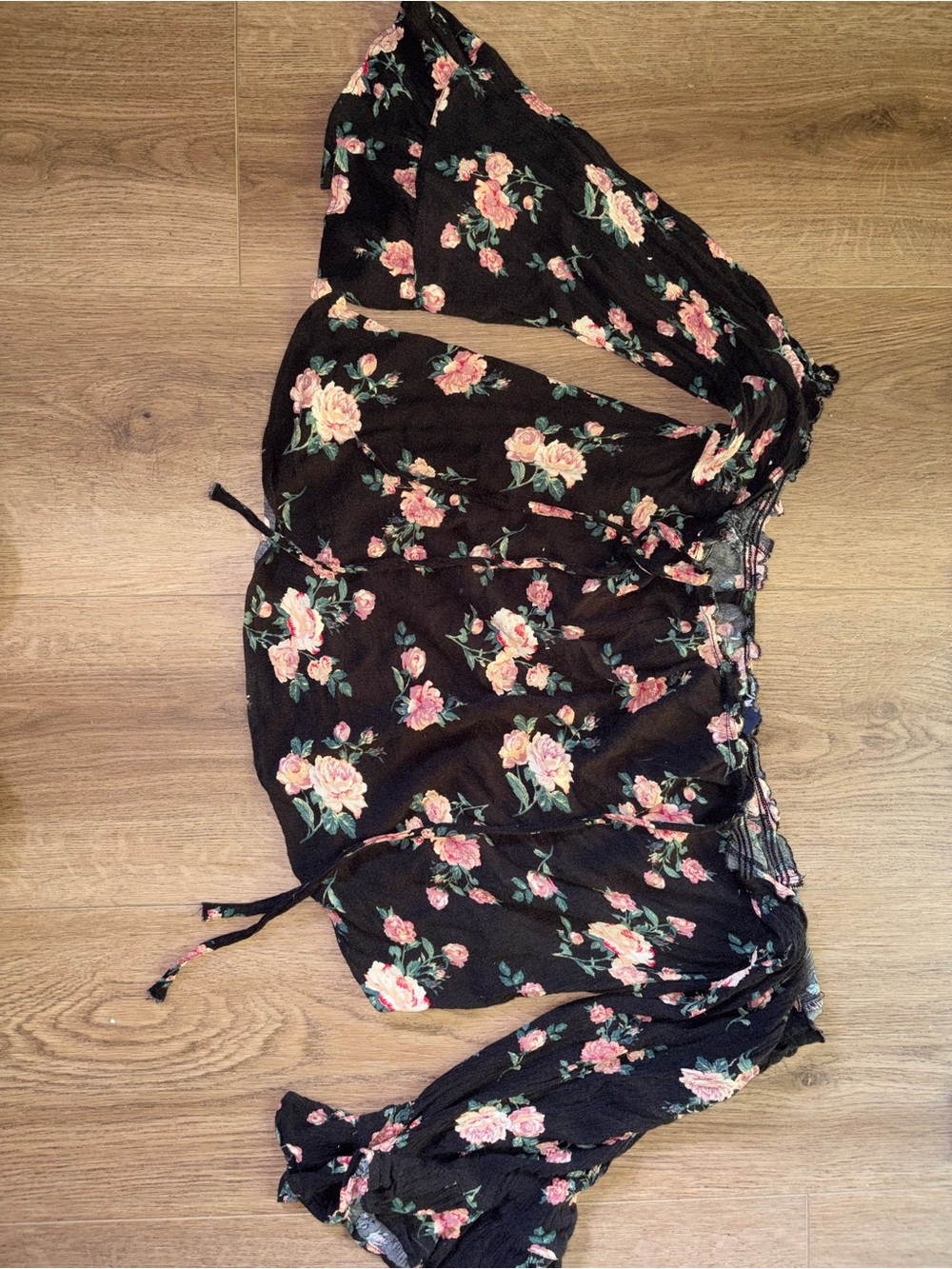 Black Floral Off-Shoulder Crop Top